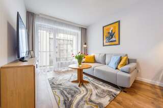 Апартаменты Apartamenty Sun&Snow Osiedle Bursztynowe Колобжег One-Bedroom Apartment - Bałtycka 11 B-1